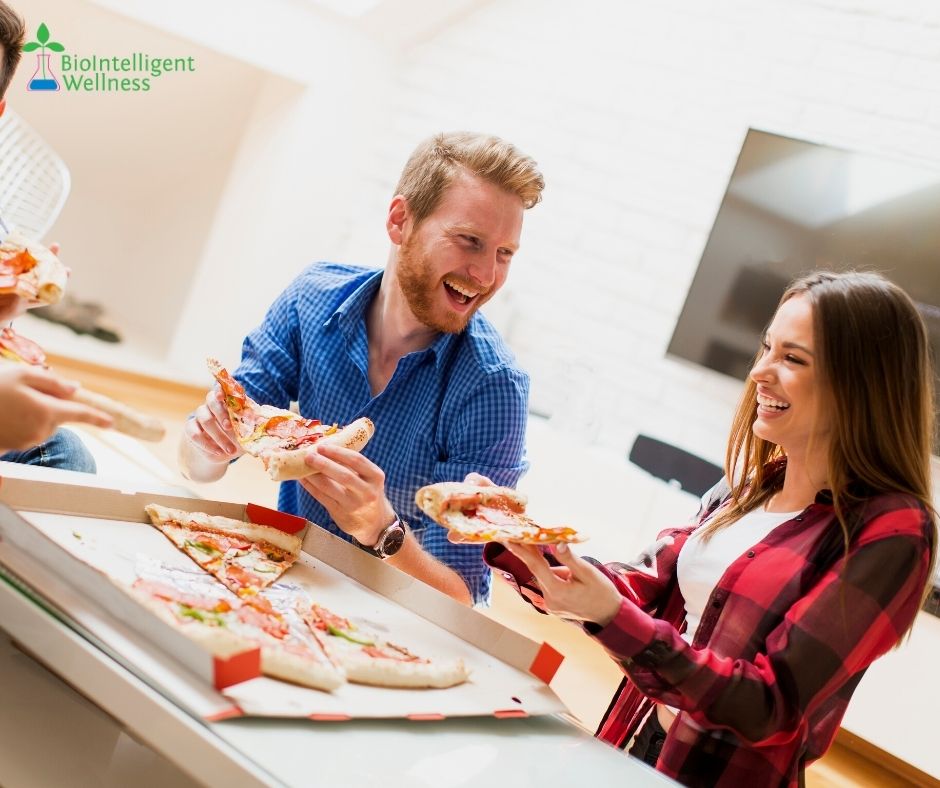 Weekend Overeating - Mistakes and Strategies for Stopping It